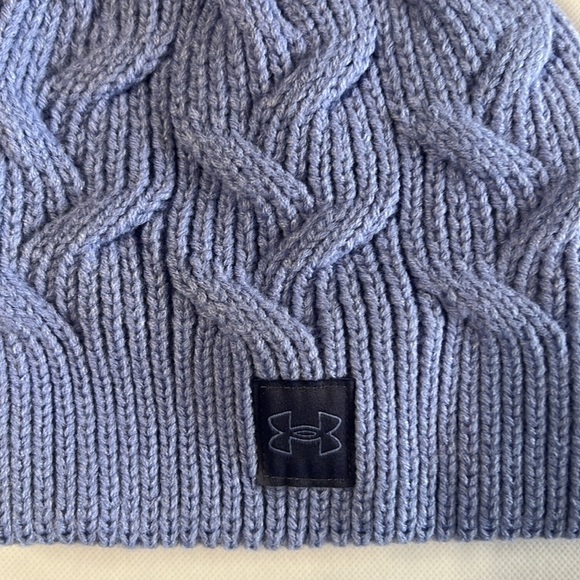 Under Armour womens Halftime Cable Knit Beanie - Picture 3 of 3